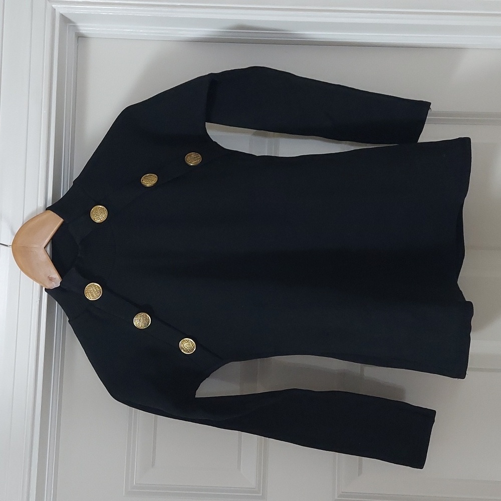 Bambino Mia XL, does not fit like an XL, black women's top.